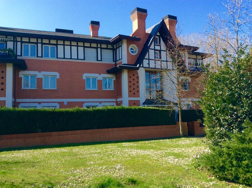 Apartamento Con Jardin Getxo ภายนอก รูปภาพ